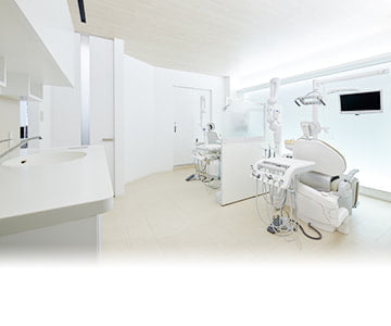 衛生面を徹底した清潔な院内